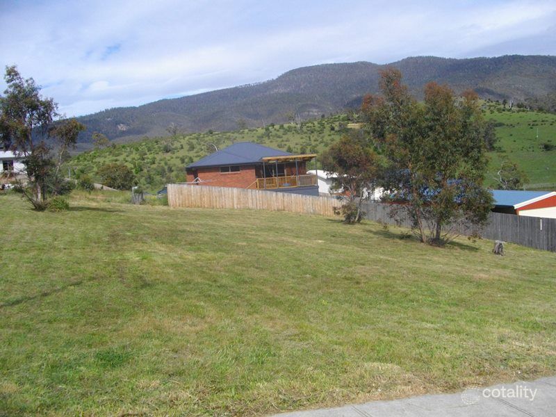 15 Mahoney Dr, Claremont, TAS 7011