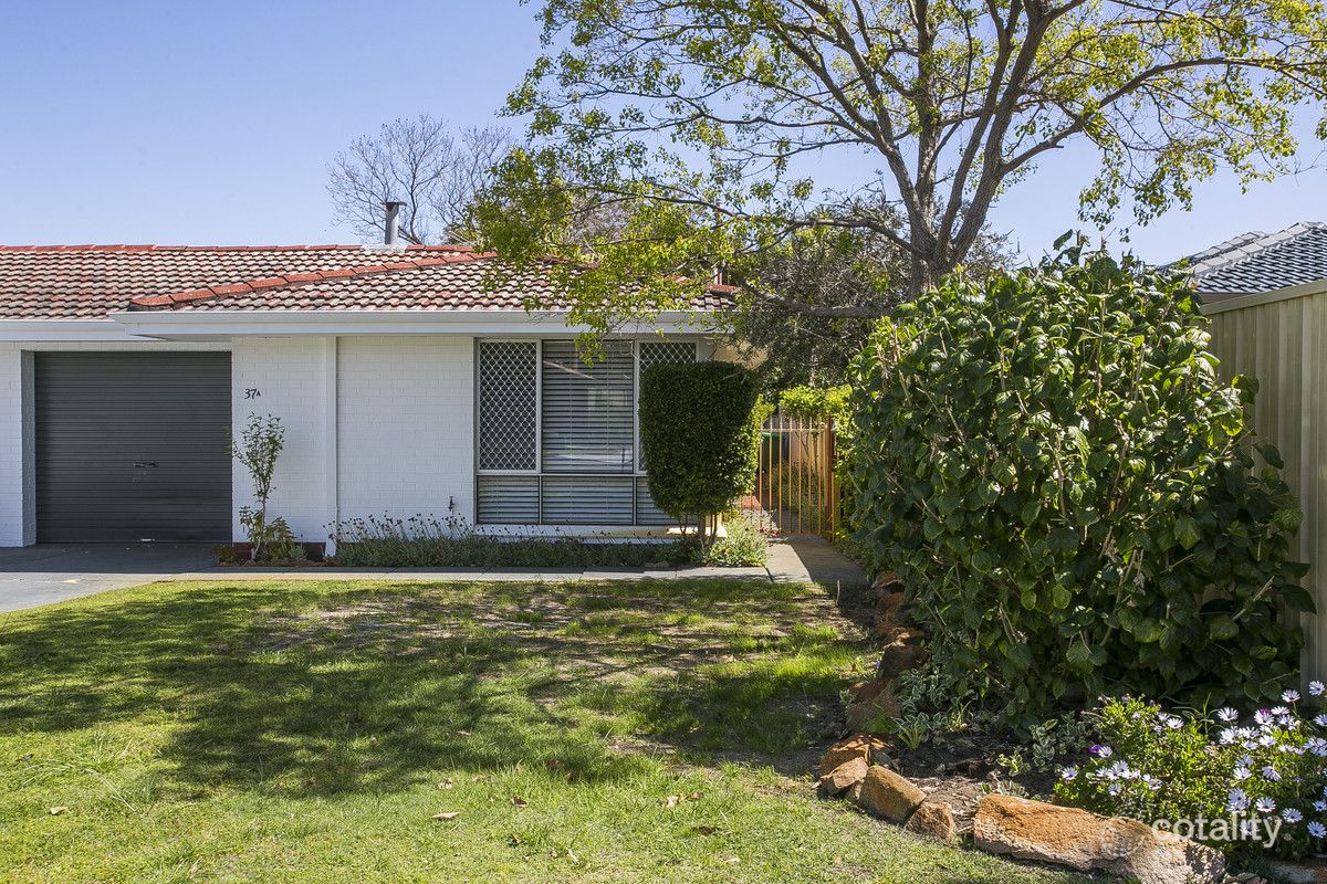 37a Caledonian Ave, Maylands, WA 6051