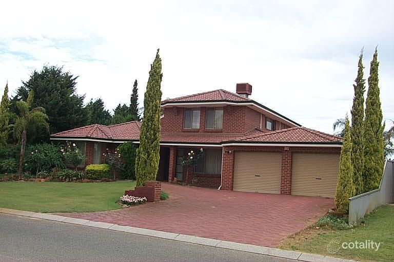 40 Eckersley Hts, Winthrop, WA 6150