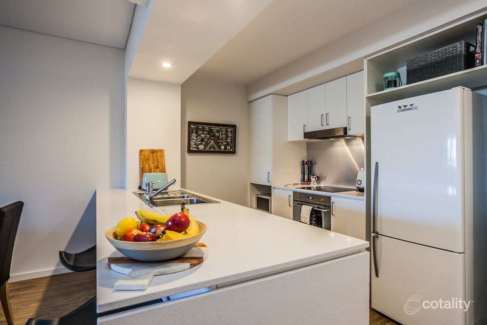 29/11 Signal Tce, Cockburn Central, WA 6164