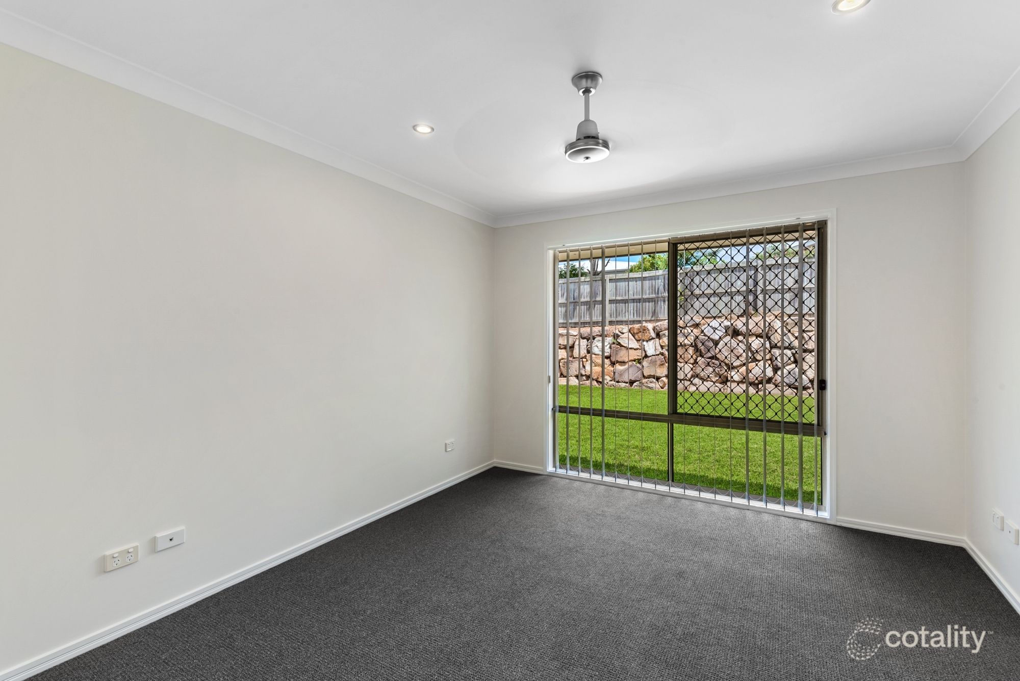34 Chrysler Pde, North Lakes, QLD 4509