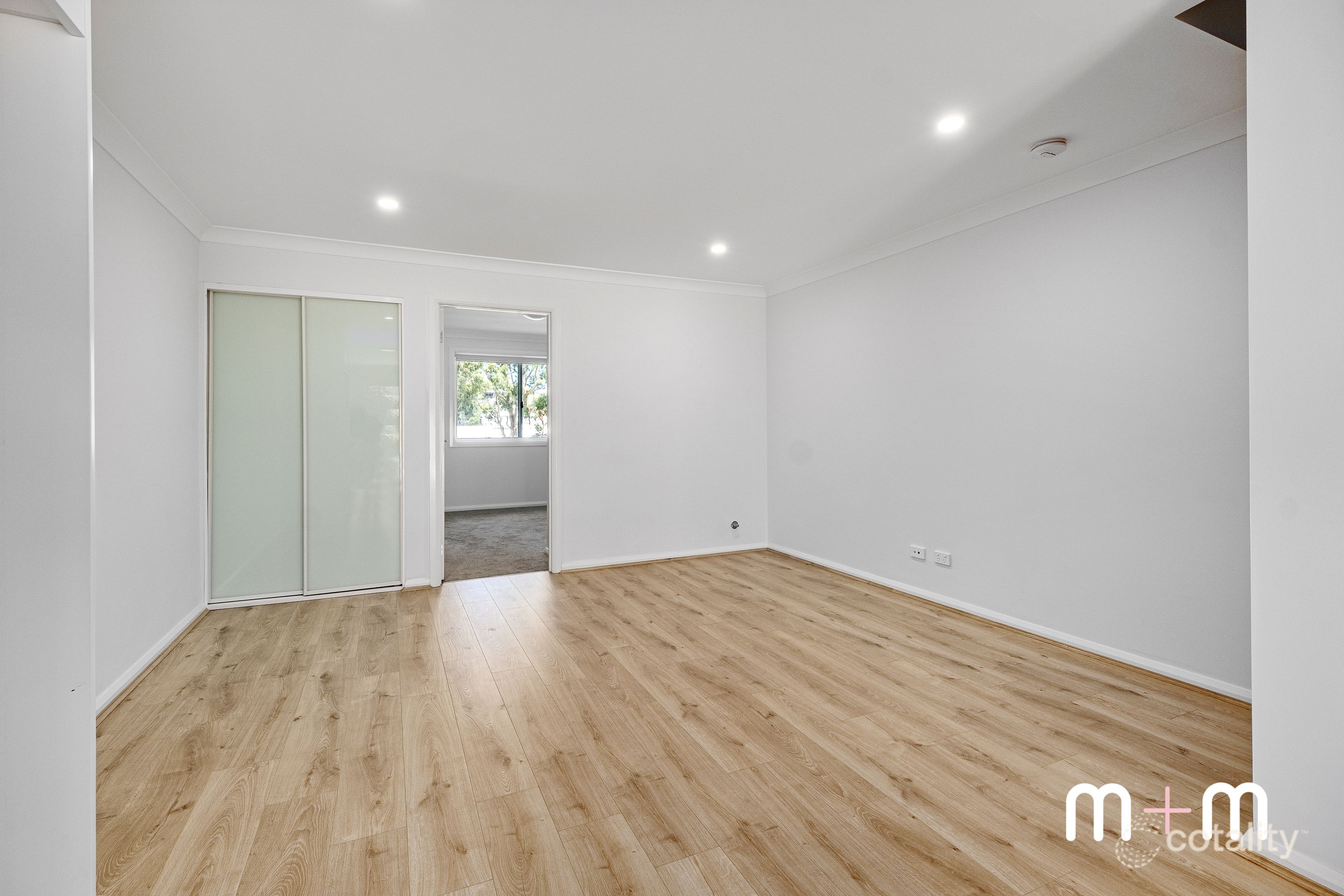 2/35 Nicholson Rd, Woonona, NSW 2517