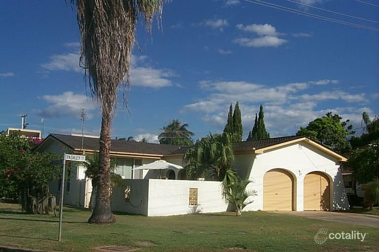 29 Pashley St, Clinton, QLD 4680
