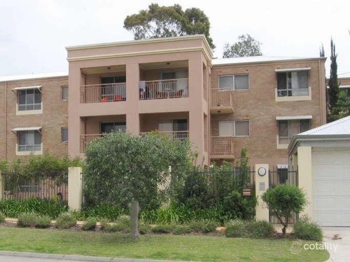 7/15 Friar John Way, Coolbellup, WA 6163