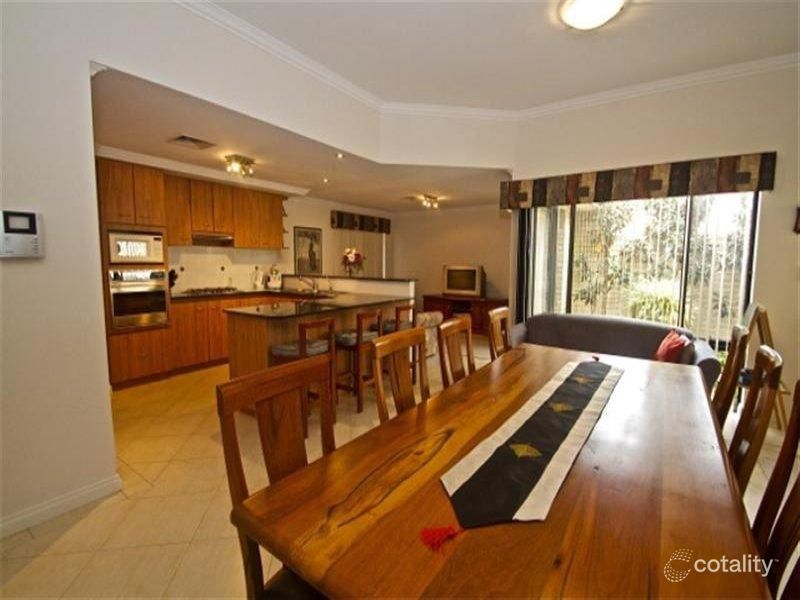 30a Mckimmie Rd, Palmyra, WA 6157