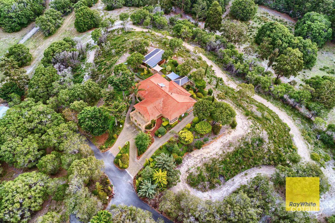 25 Boolgana Ct, Torndirrup, WA 6330