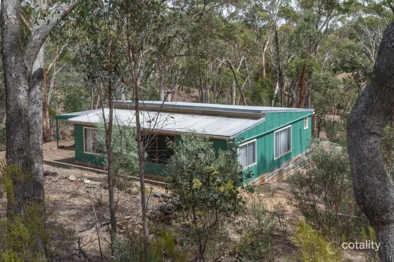 7 Thurles Flat Rd, Glenluce, VIC 3451