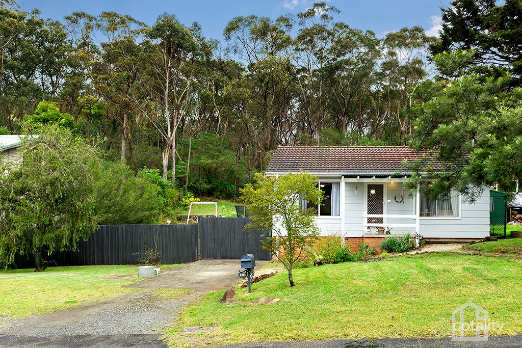 31 Hazel Ave, Hazelbrook, NSW 2779