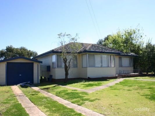95 Willmington Rd, Luddenham, NSW 2745