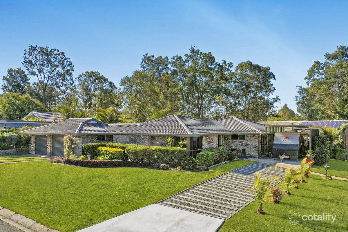 4 Calder Cres, Helensvale, QLD 4212