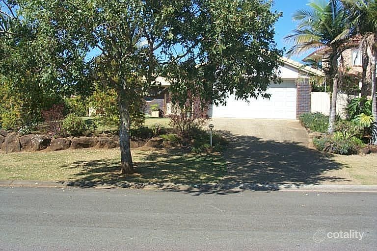 19 Dundee Dr, Banora Point, NSW 2486