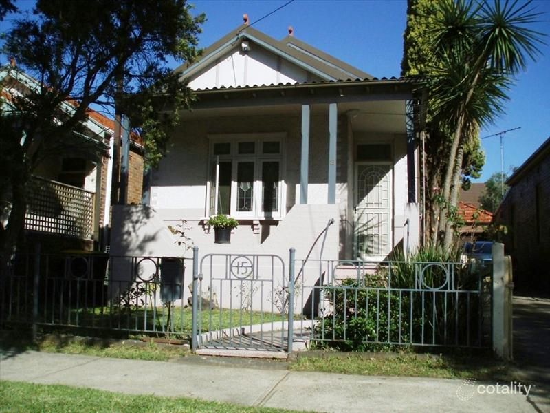 15 Park St, Campsie, NSW 2194