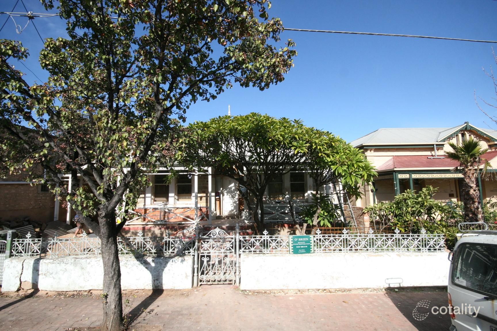 13 Clifton St, Prospect, SA 5082
