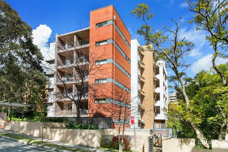 202/6-8 Freeman Rd, Chatswood, NSW 2067