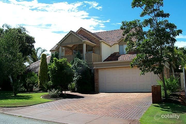 4 Swain Cl, Booragoon, WA 6154