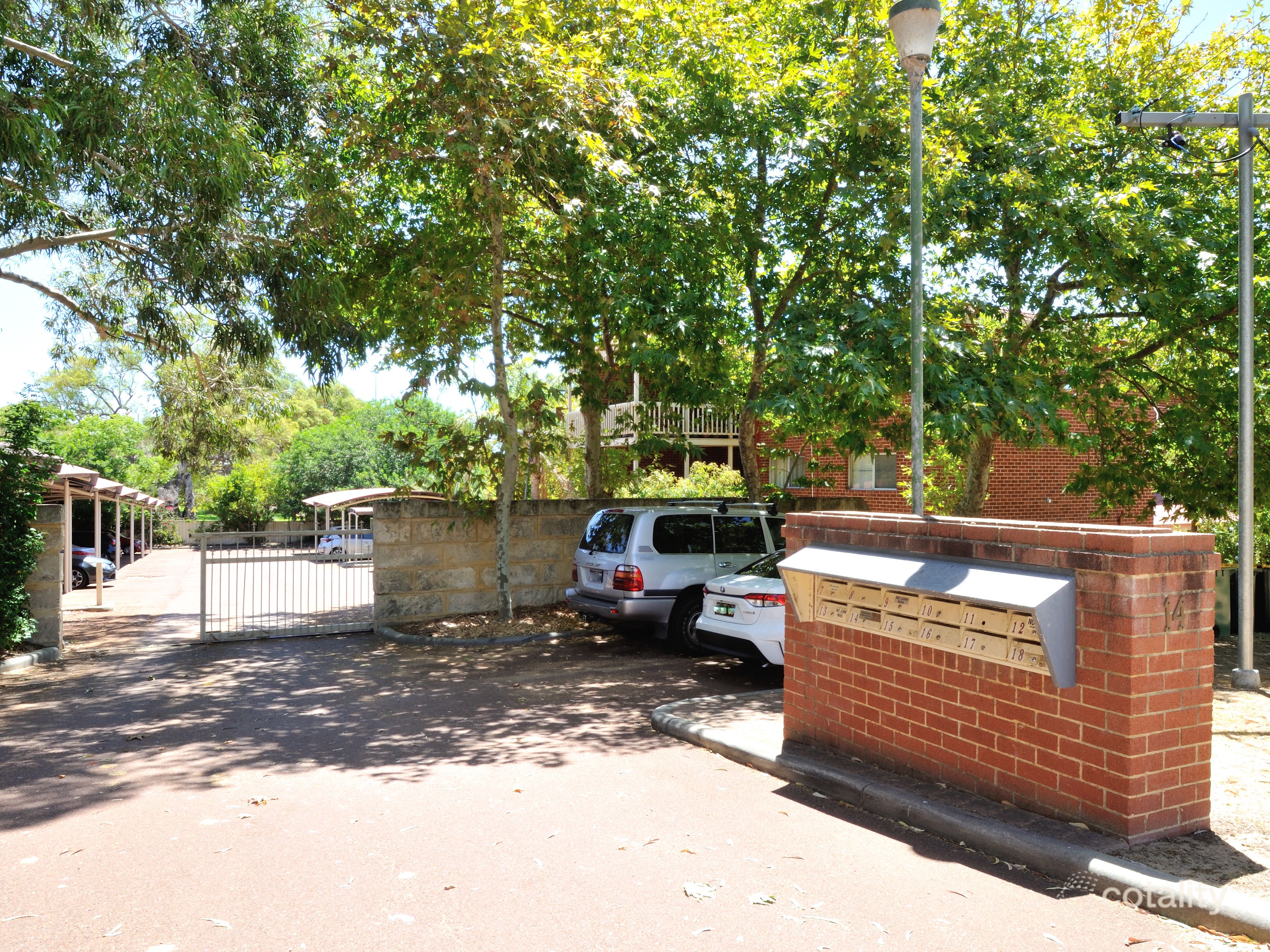 1/14 Canham Way, Orelia, WA 6167