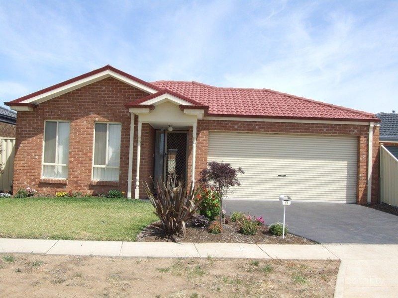 17 Murnong Mews, Harkness, VIC 3337