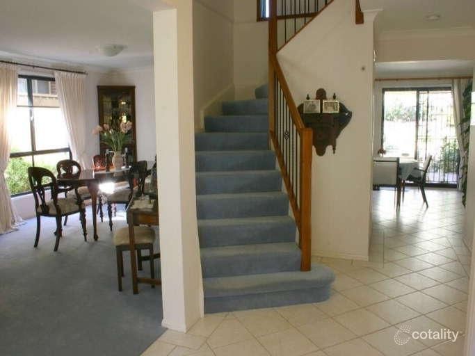 32 Meadow Rd, Springfield, NSW 2250