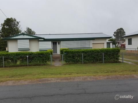 32 Jefferies St, Murgon, QLD 4605