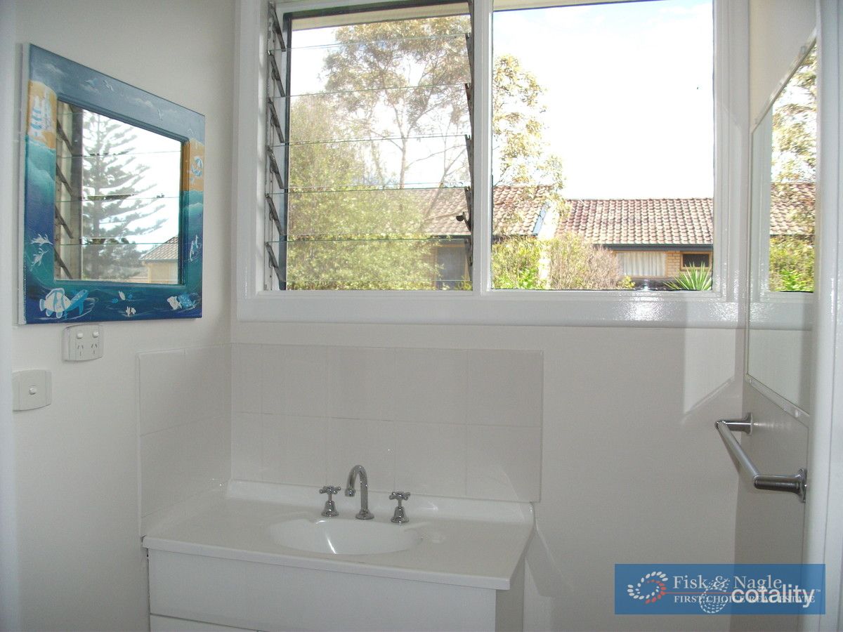 2/9 Ocean Dr, Merimbula, NSW 2548