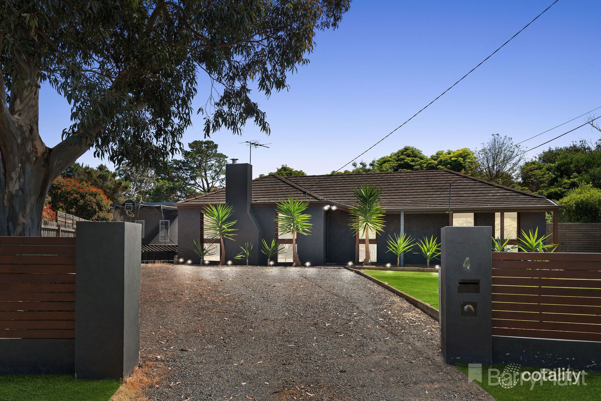 4 Baillie Ct, Frankston, VIC 3199