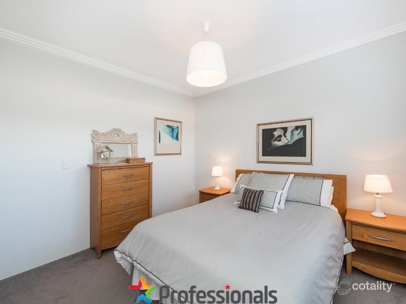 24 Lakeway Rtt, Dawesville, WA 6211