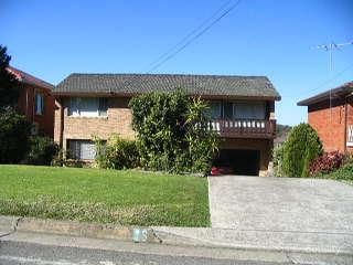 13 Suncroft Ave, Georges Hall, NSW 2198