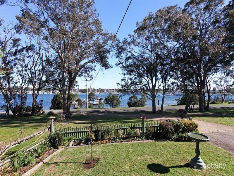 2/129 Western Bvd, Raymond Island, VIC 3880