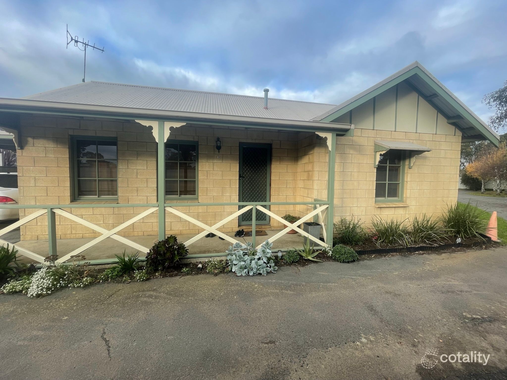 3/23 Stawell St, Romsey, VIC 3434