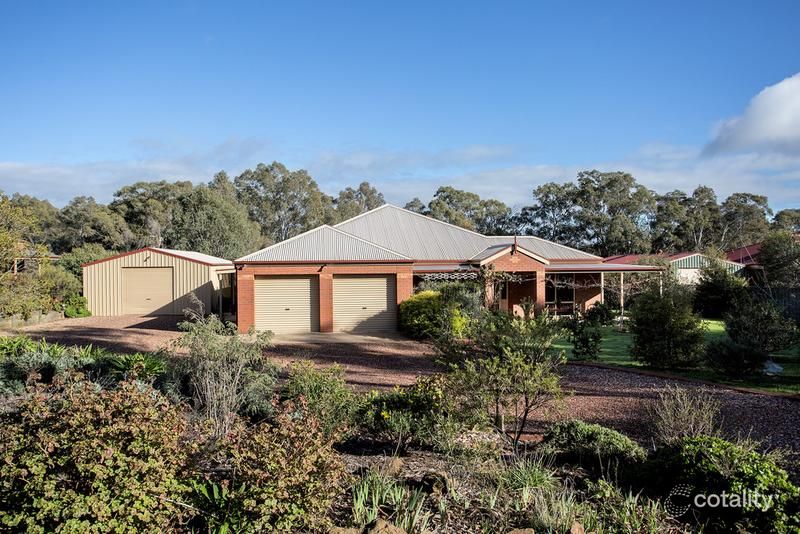 26 Beckhams Rd, Maiden Gully, VIC 3551