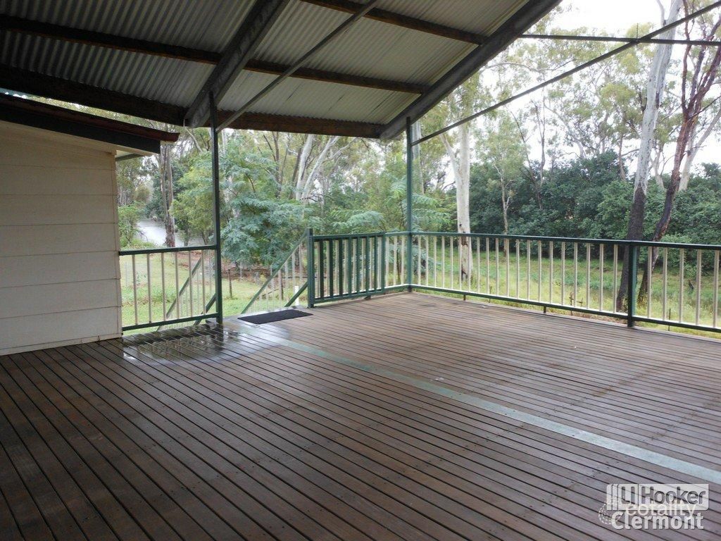 70 Cotton Patch Lane, Clermont, QLD 4721
