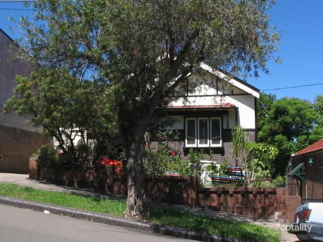 2a Collins St, Tempe, NSW 2044