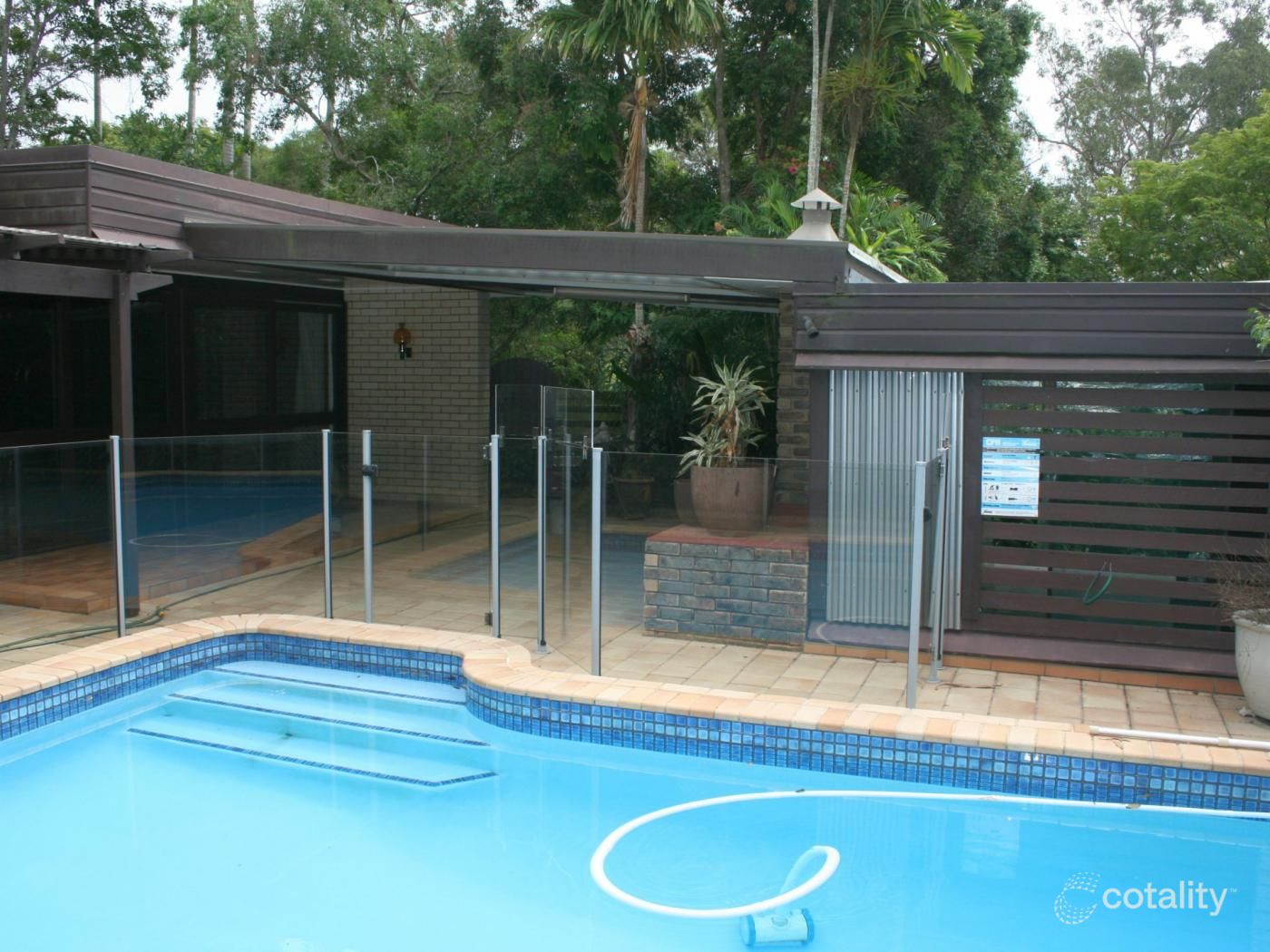 6 Quinty St, Fig Tree Pocket, QLD 4069