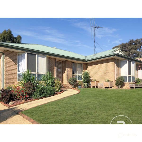 117 Osborne St, Flora Hill, VIC 3550