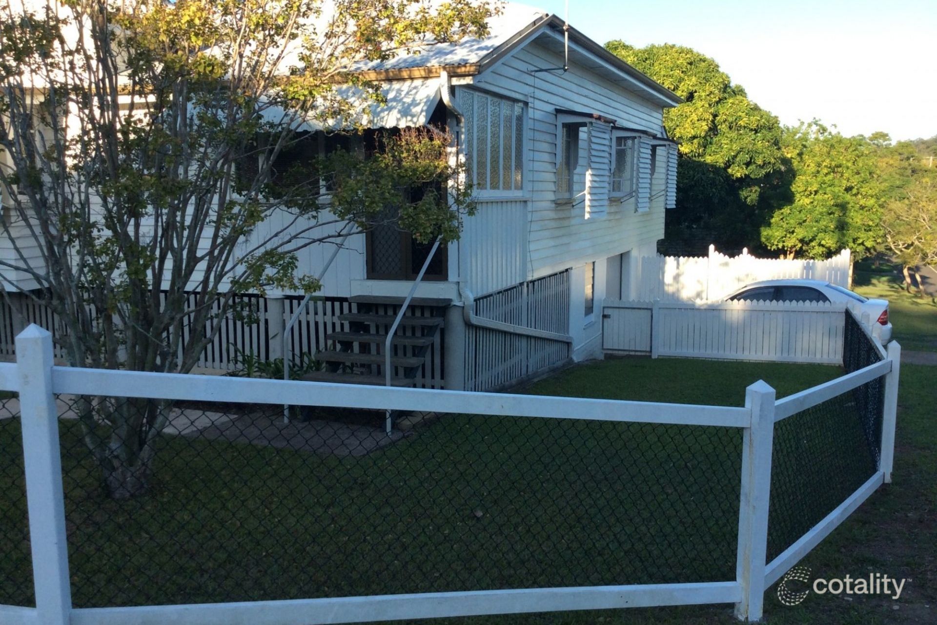 28 Nathan Tce, Yeerongpilly, QLD 4105