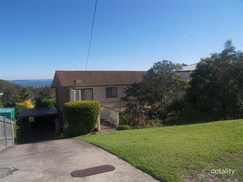 6 Lyndel Cl, Soldiers Point, NSW 2317