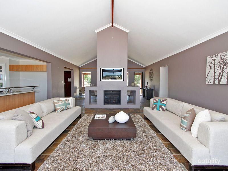 176 Ayrshire Loop, Lower Chittering, WA 6084