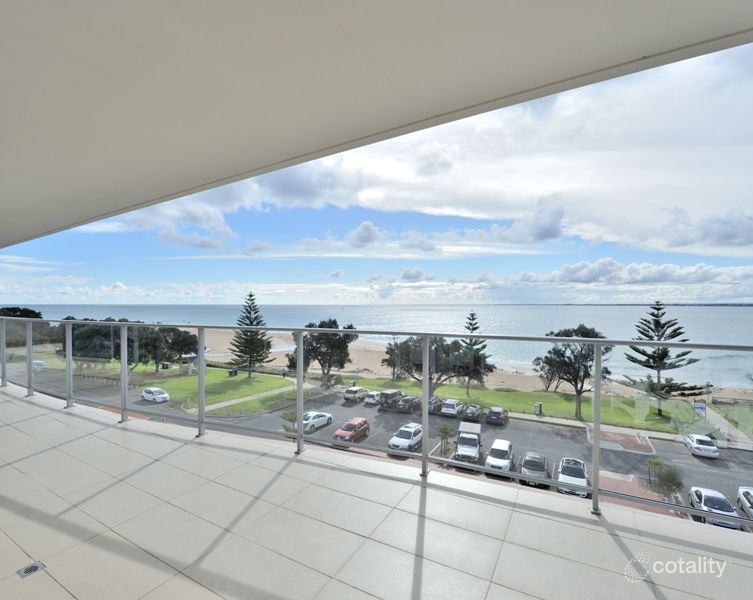 18/11 Halls Head Pde, Halls Head, WA 6210