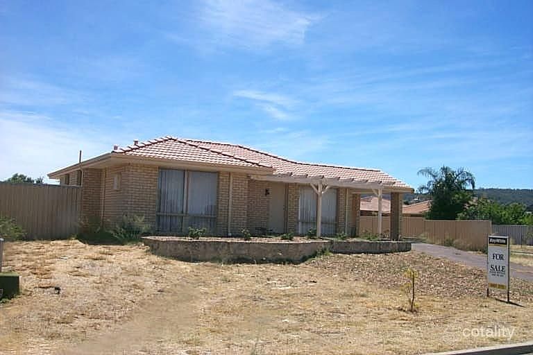 14 Cockatoo Pl, Brookdale, WA 6112