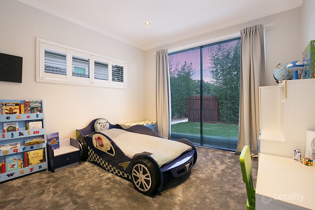 17a Holyoake Dr, Daisy Hill, QLD 4127