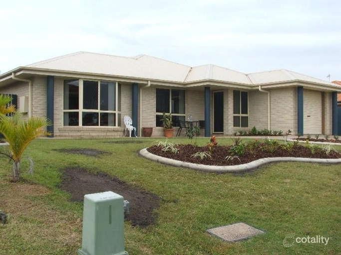 8 Gumtree Dr, Urraween, QLD 4655