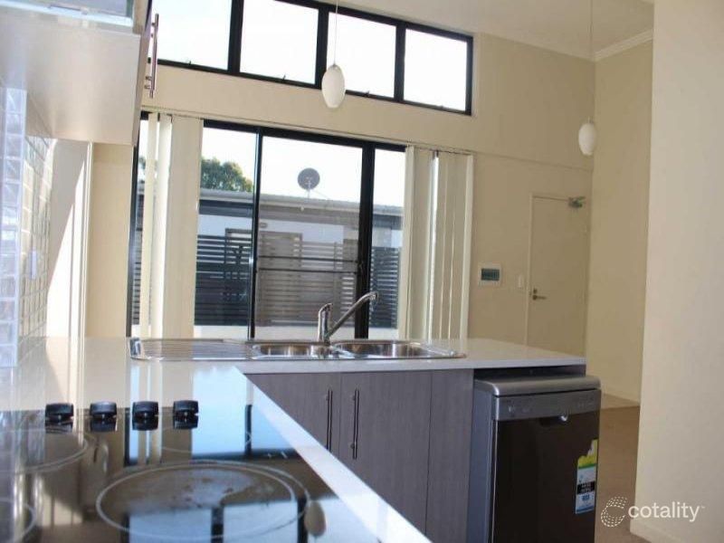 13/6-10 Kippax St, Greystanes, NSW 2145