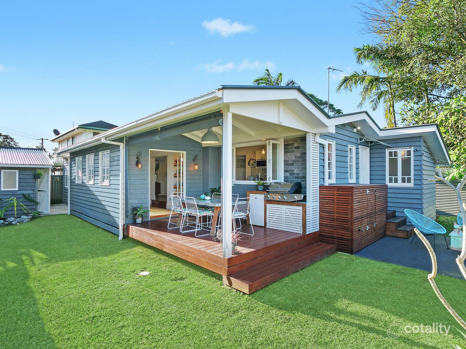 17 Station St, Currumbin Waters, QLD 4223