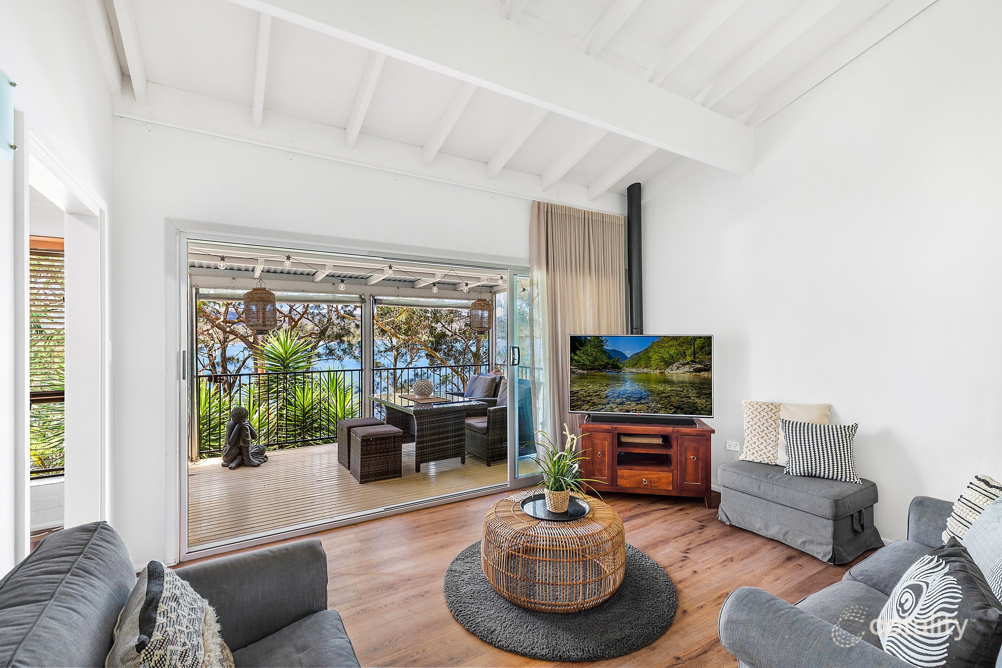 2 Carrela Pde, Kincumber South, NSW 2251