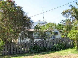 17 Arlington St, Belmont North, NSW 2280