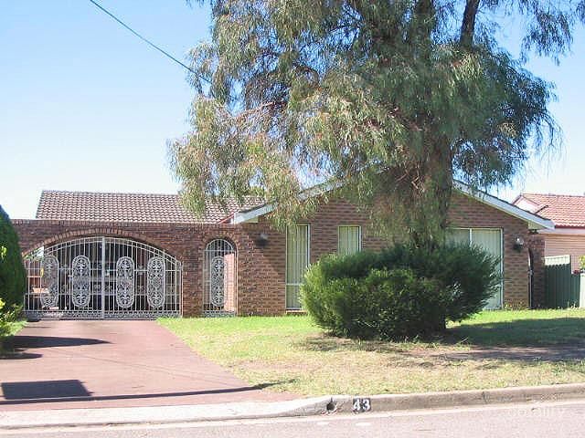 43 Amiens Ave, Milperra, NSW 2214