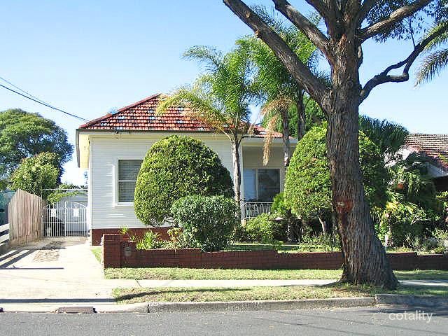 20 Paris St, Carlton, NSW 2218