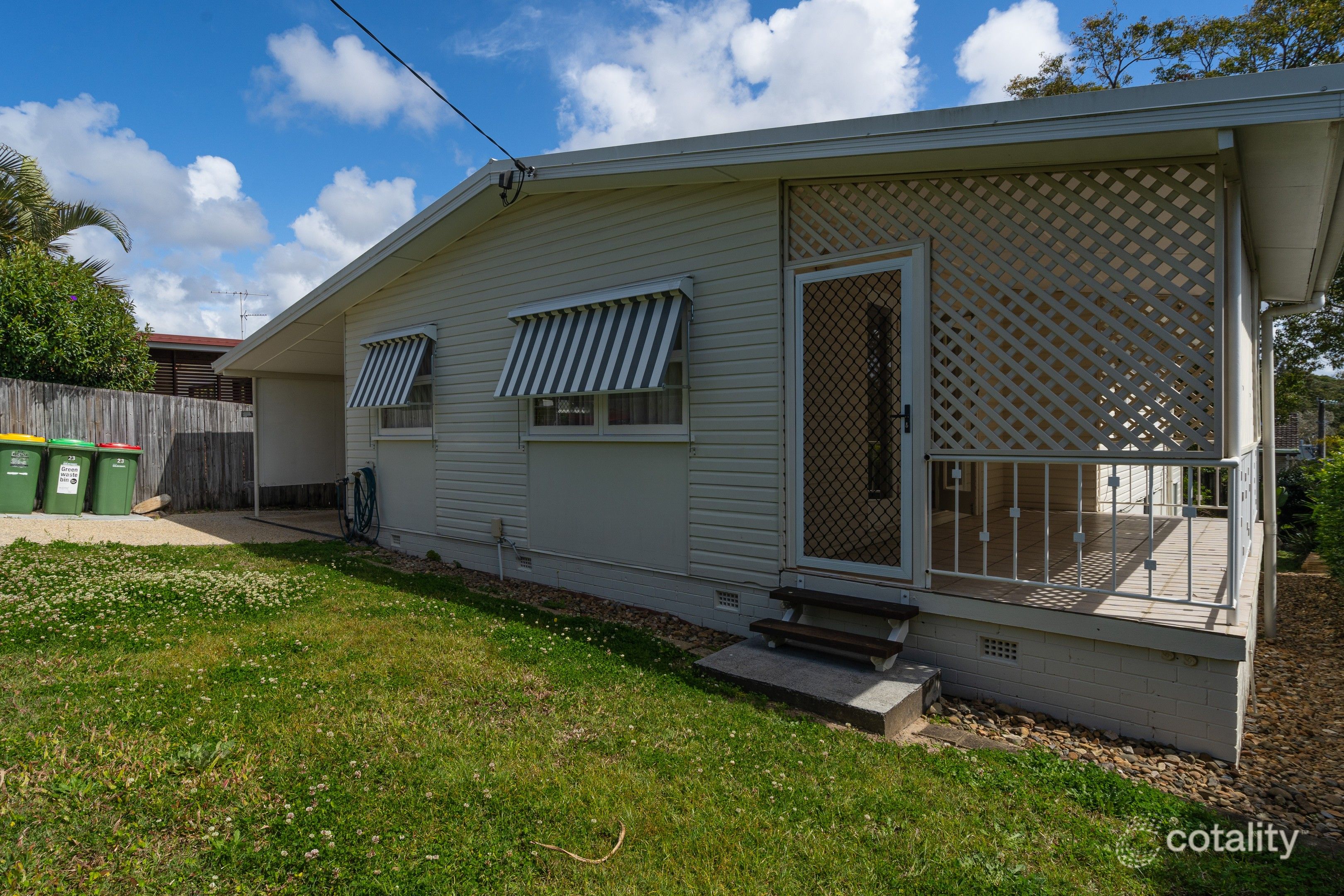 23 Cooleroo Cres, Southport, QLD 4215