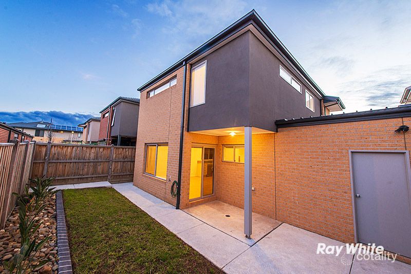 59 Morningside Bvd, Cranbourne West, VIC 3977