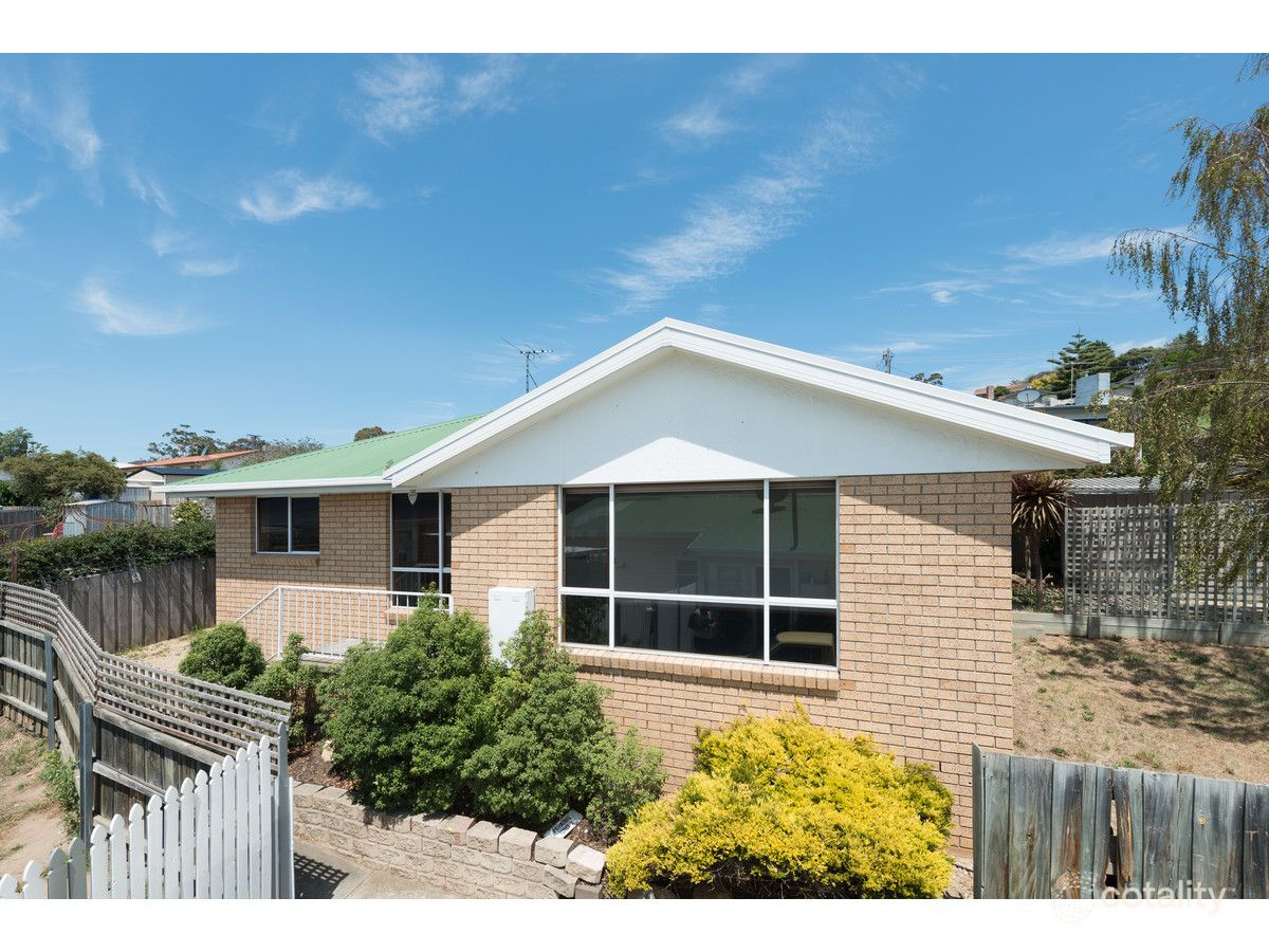 2/265 Cambridge Rd, Warrane, TAS 7018